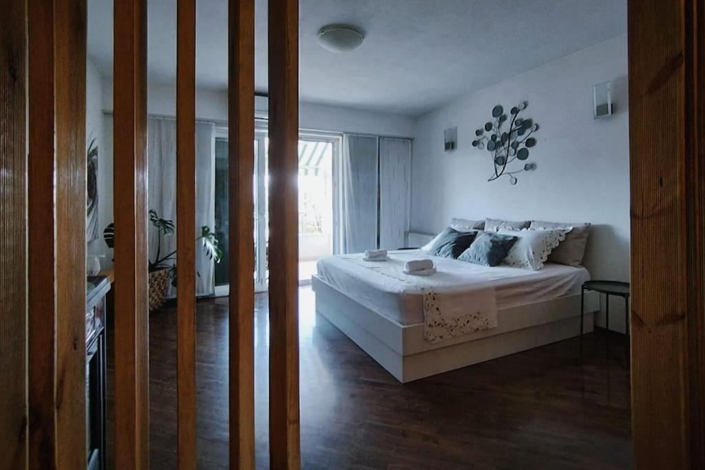 Hojalero Apartament Promajna
